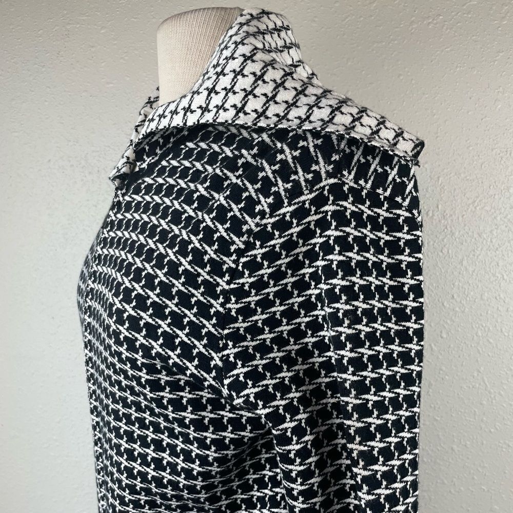 Cyrus Full Zip Jacket Size L EUC - Picture 4 of 7